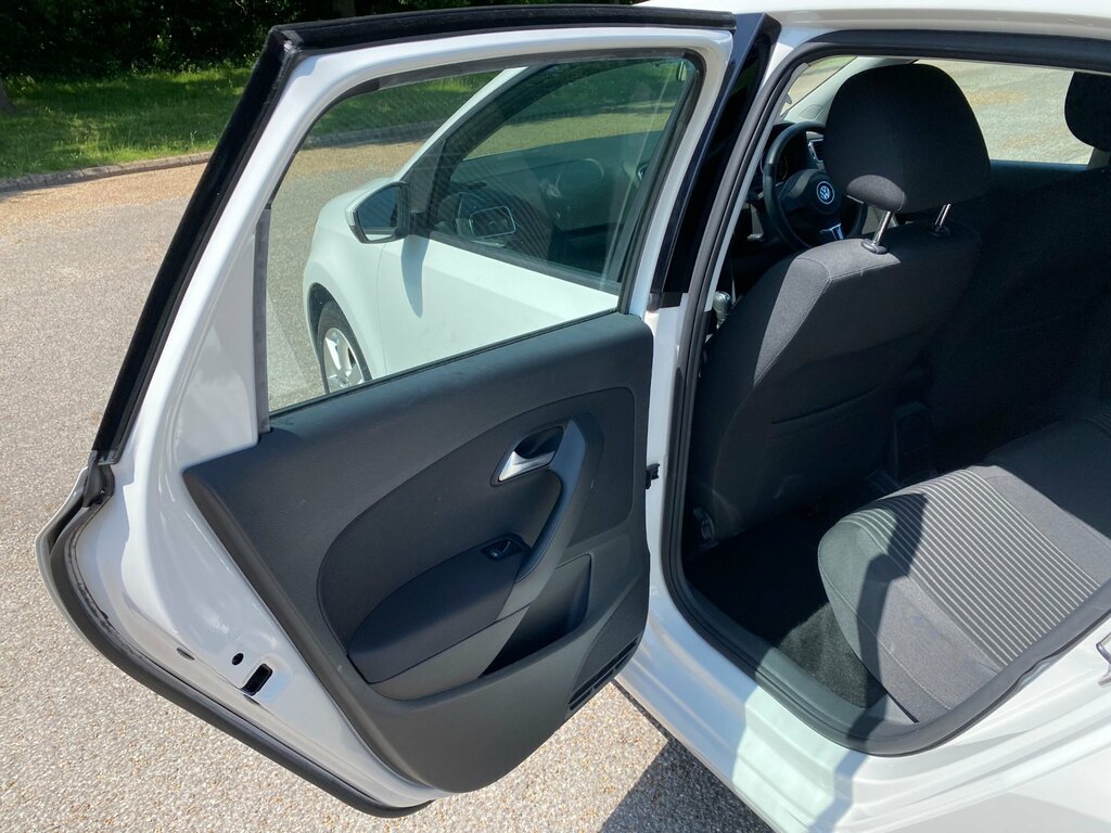 Volkswagen Polo Polo Se Tsi Silver #29