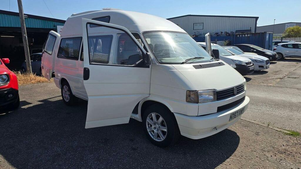 Volkswagen Caravelle Motorhome Transporter Caravelle 1995N White