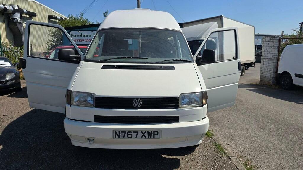 Volkswagen Caravelle Motorhome Transporter Caravelle 1995N White #2