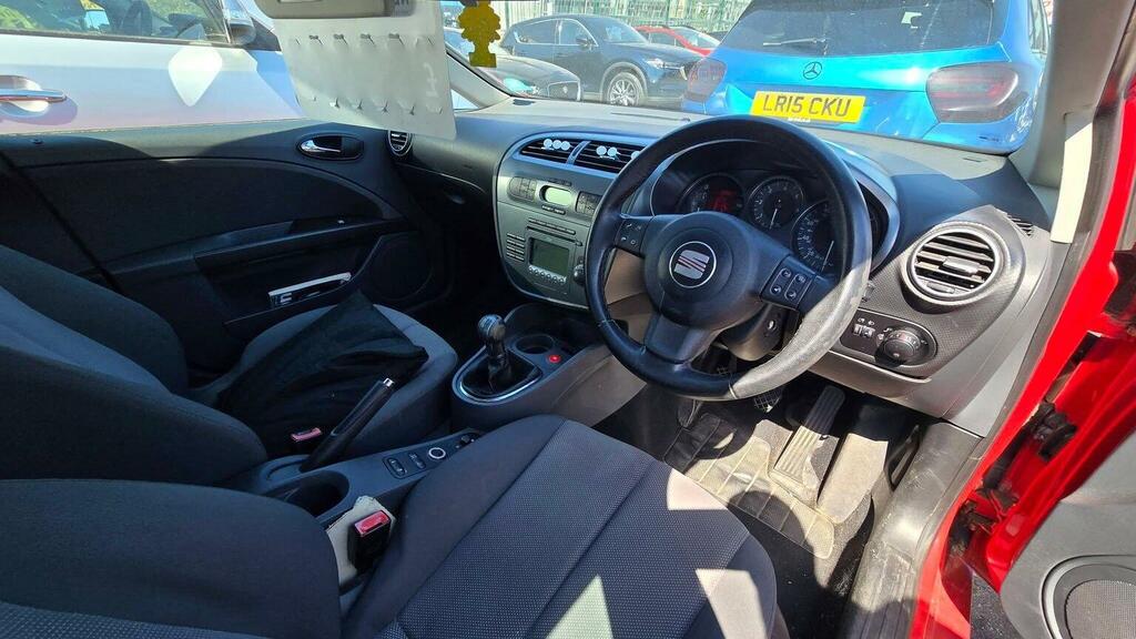 Seat Leon 1.9 Reference Tdi 103 Bhp Blue #5