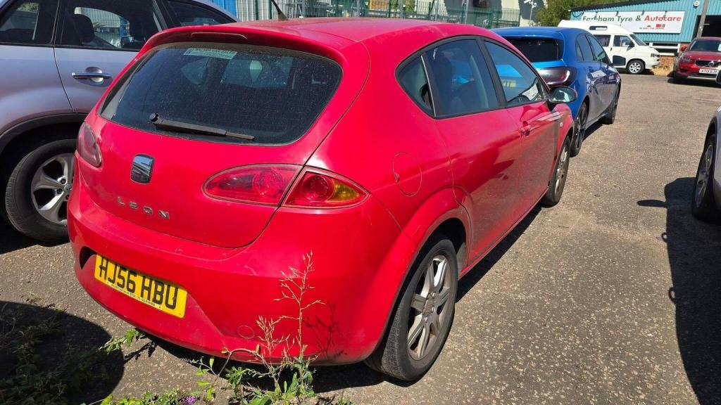 Seat Leon 1.9 Reference Tdi 103 Bhp Blue #14