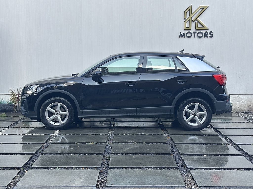 Audi Q2 1.5 Q2 Black Edition 35 Tfsi Suv Pet White #17