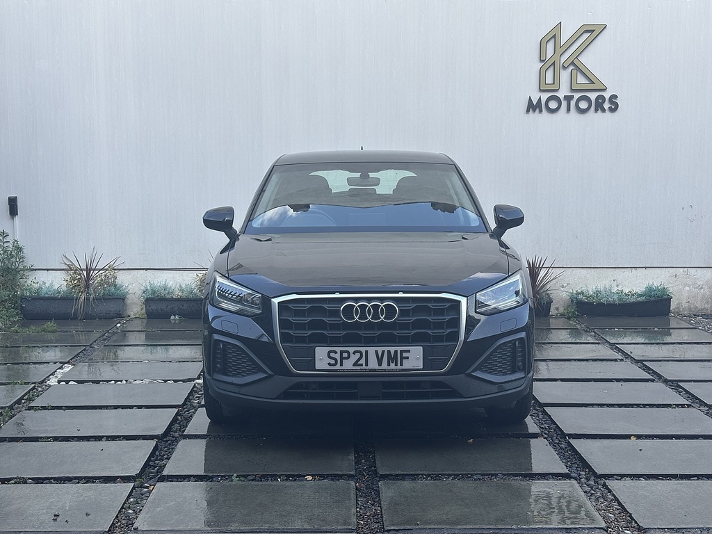 Audi Q2 1.5 Q2 Black Edition 35 Tfsi Suv Pet White #2