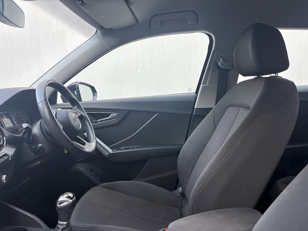 Audi Q2 1.5 Q2 Black Edition 35 Tfsi Suv Pet White #19
