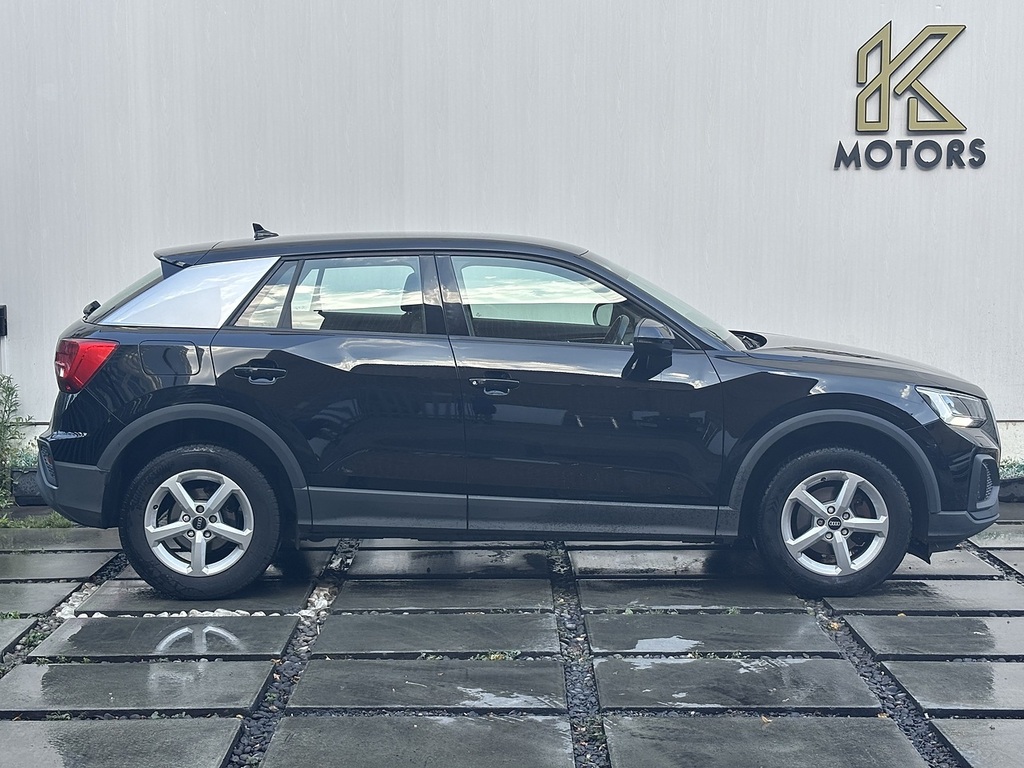Audi Q2 1.5 Q2 Black Edition 35 Tfsi Suv Pet White #3