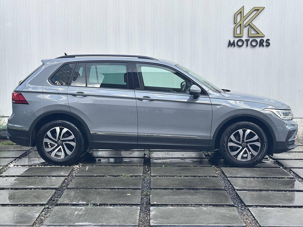 Volkswagen Tiguan R-line White #3