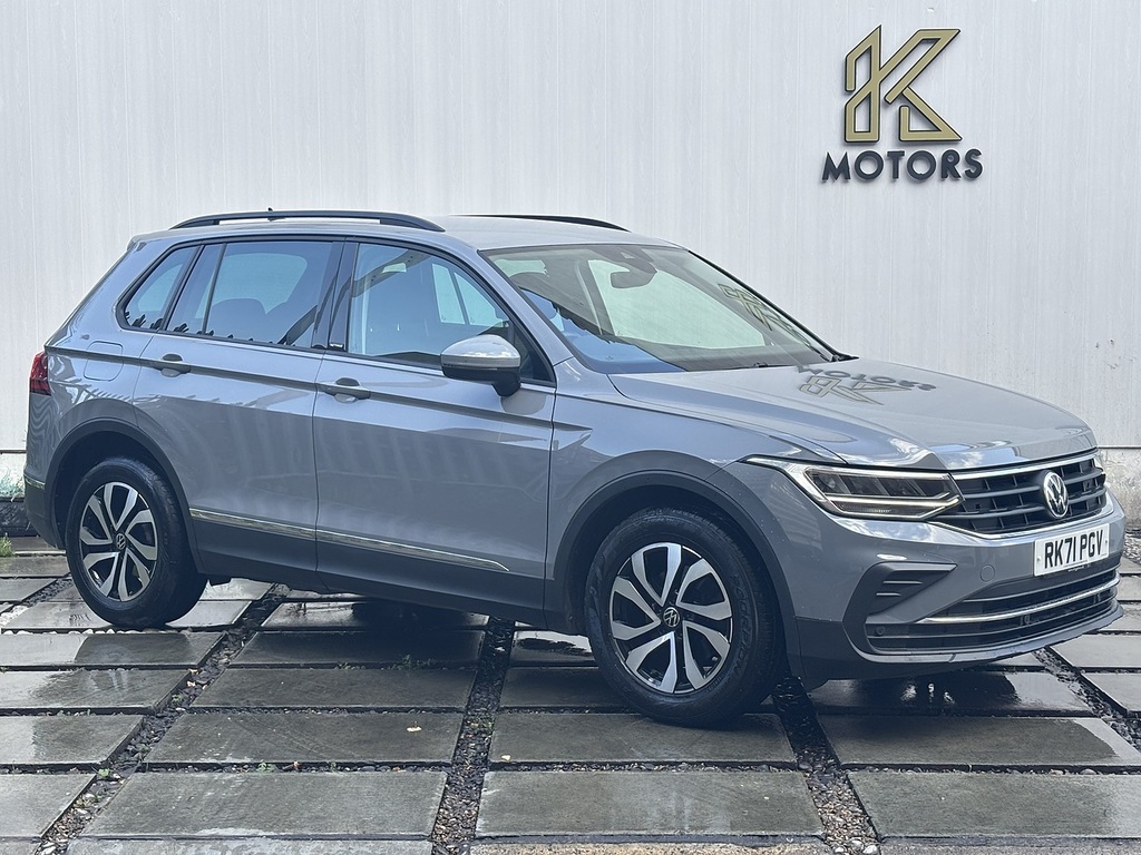Volkswagen Tiguan R-line White #1