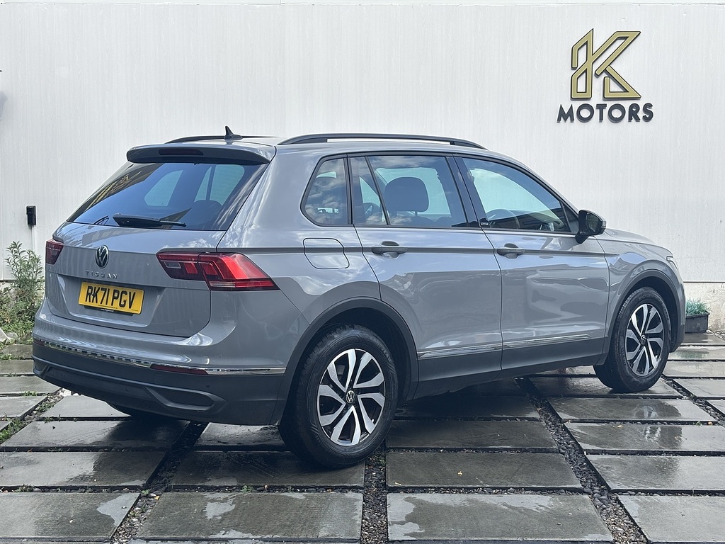 Volkswagen Tiguan R-line White #11