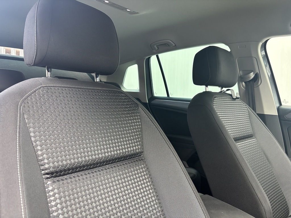 Volkswagen Tiguan R-line White #7