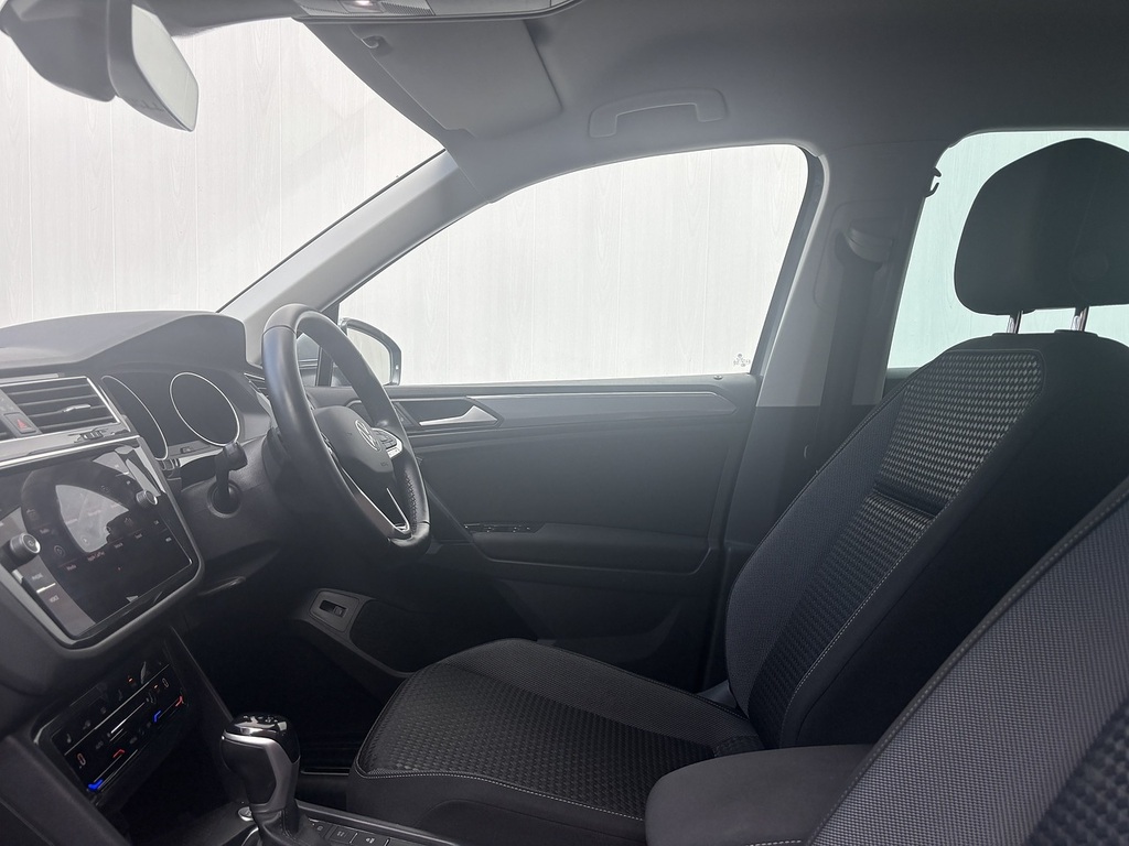 Volkswagen Tiguan R-line White #27