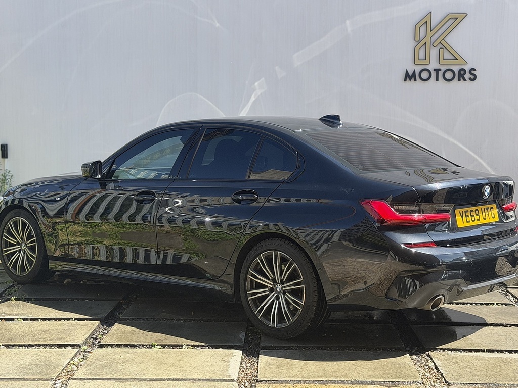 BMW 3 Series 320I M Sport Saloon Black #28