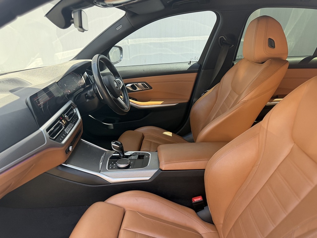 BMW 3 Series 320I M Sport Saloon Black #32