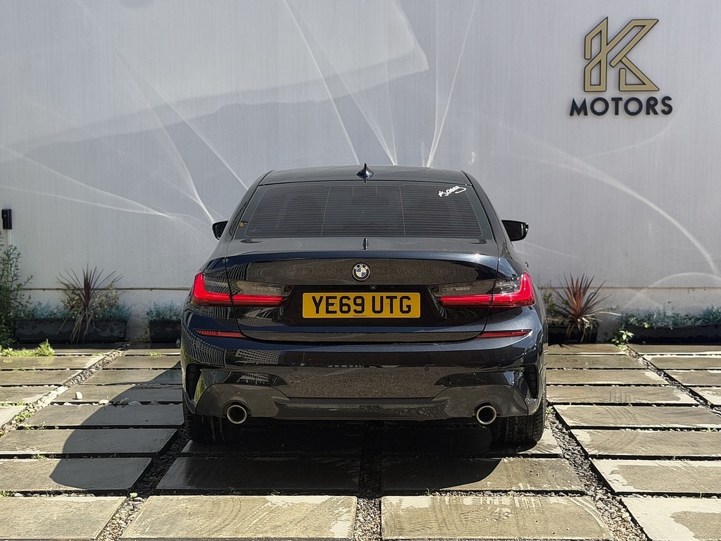 BMW 3 Series 320I M Sport Saloon Black #12
