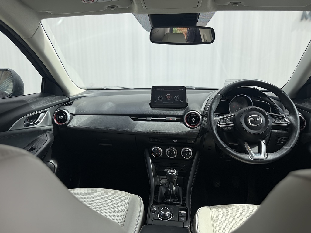 Mazda CX-3 2.0 Skyactiv-g Sport Nav Suv Eur Black #16