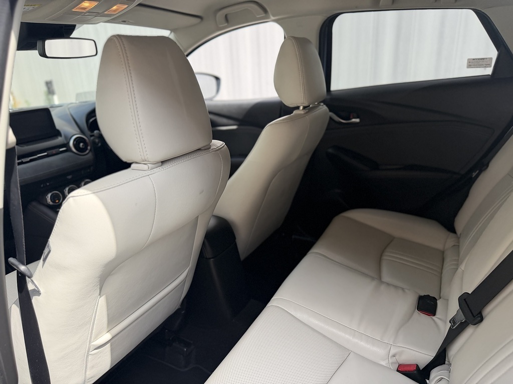 Mazda CX-3 2.0 Skyactiv-g Sport Nav Suv Eur Black #36