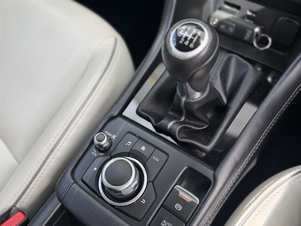 Mazda CX-3 2.0 Skyactiv-g Sport Nav Suv Eur Black #25
