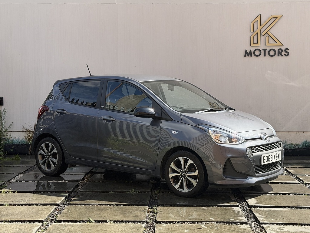 Hyundai I10 1.0 Play Hatchback Euro 6 67 Ps Grey