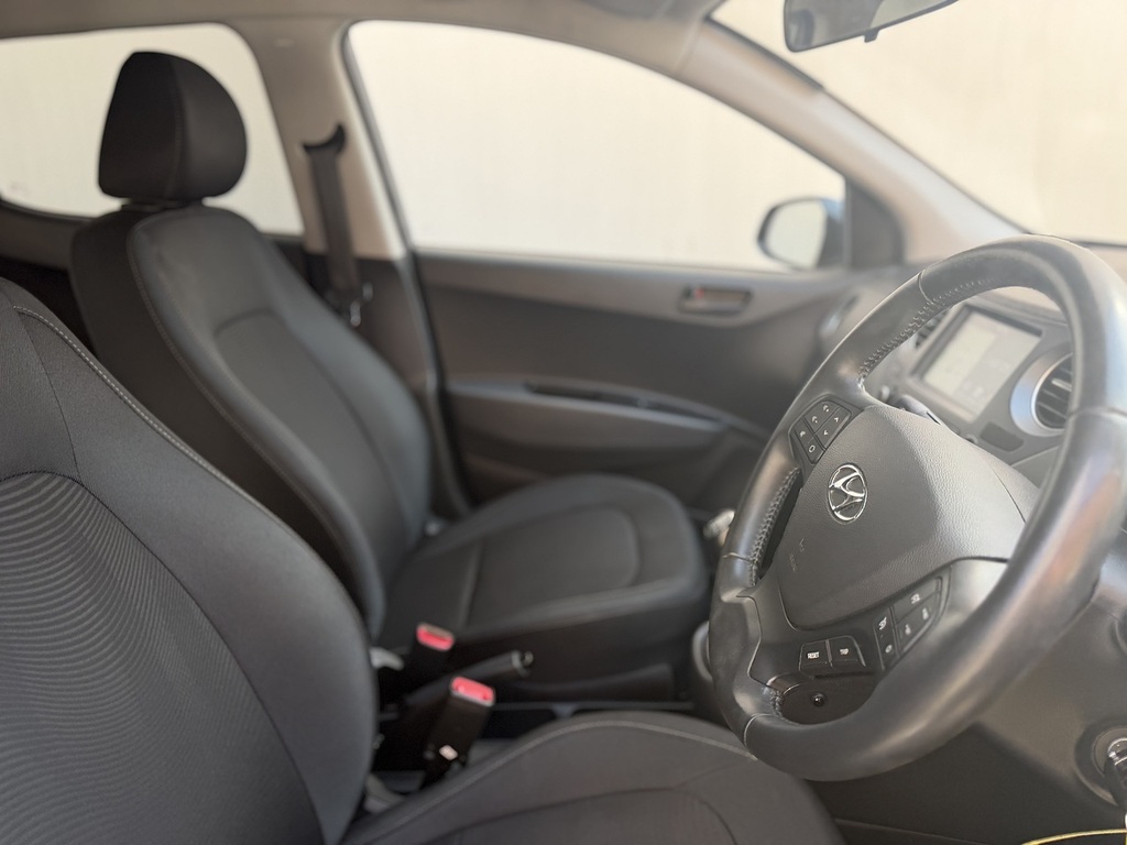 Hyundai I10 1.0 Play Hatchback Euro 6 67 Ps Grey #6