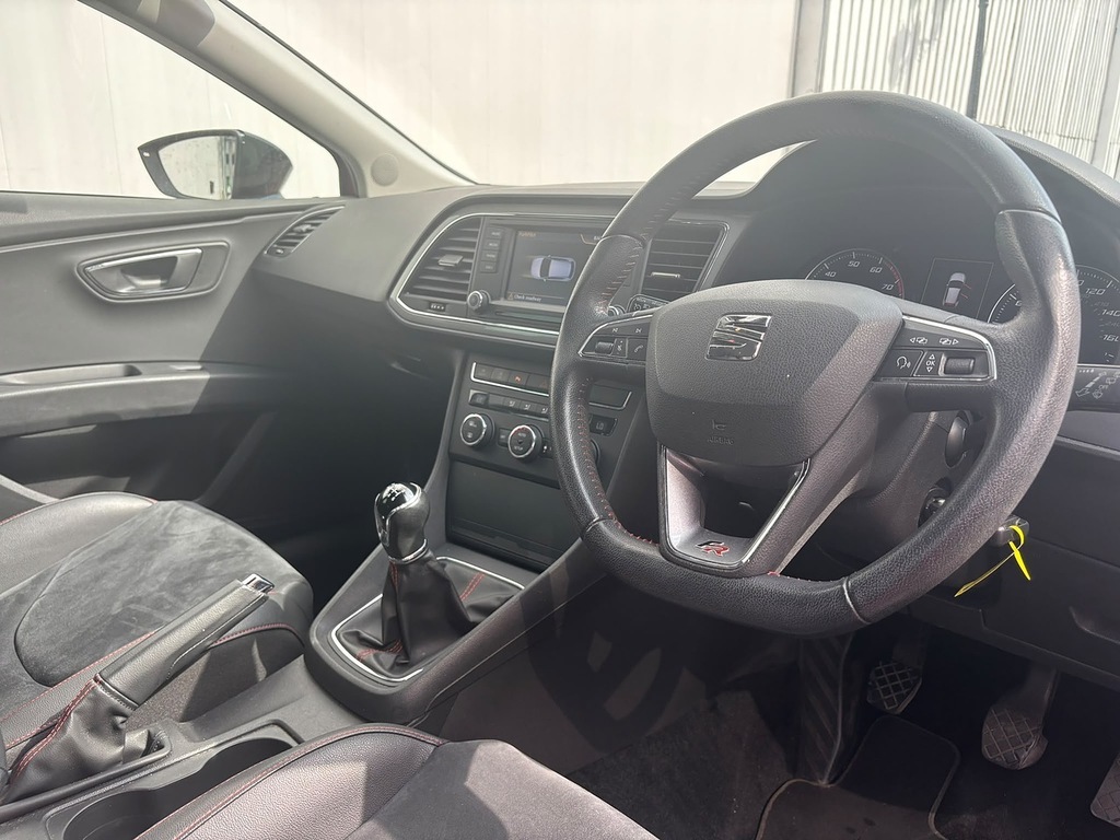 Seat Leon Tsi Fr Red #5