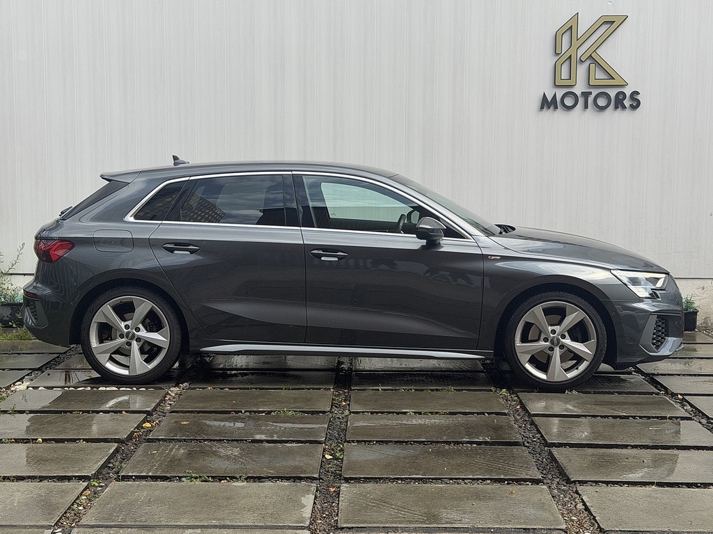 Audi A3 1.5 Tfsi 35 S Line Sportback S Tronic E Grey #3