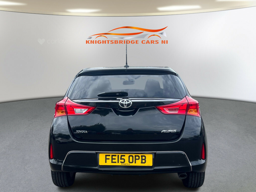 Toyota Auris Icon D-4d #5