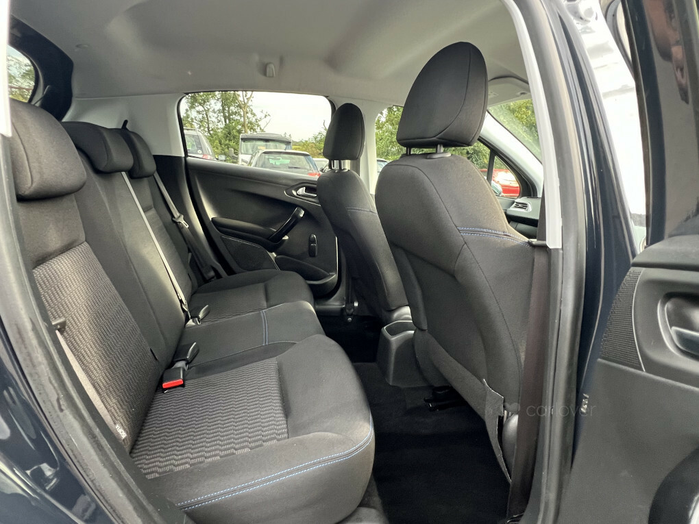 Peugeot 208 1.2 Puretech Signature Euro 6 Ss #10