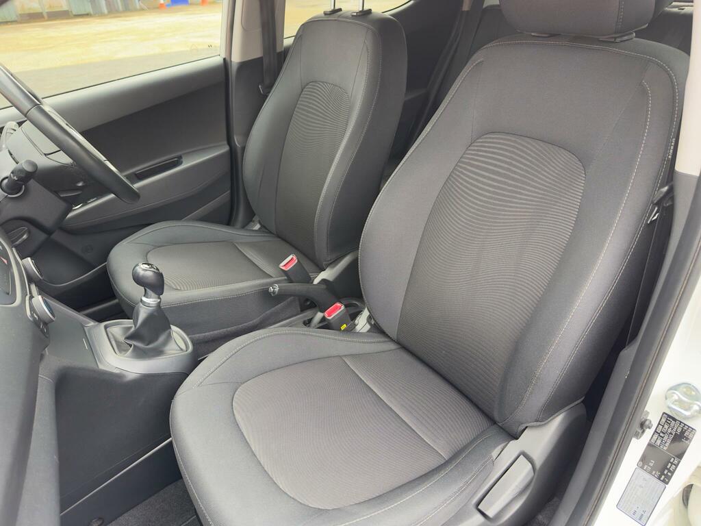 Hyundai I10 Premium #6