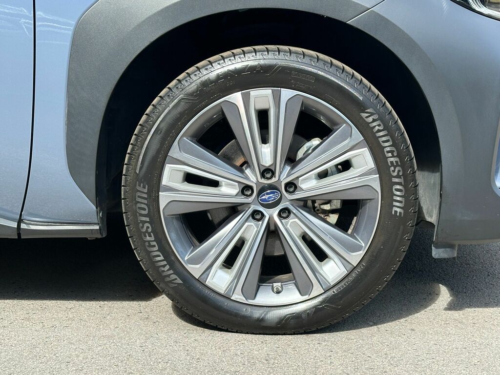 Subaru Solterra 71.4Kwh Touring Suv Awd 218 Ps Silver #25