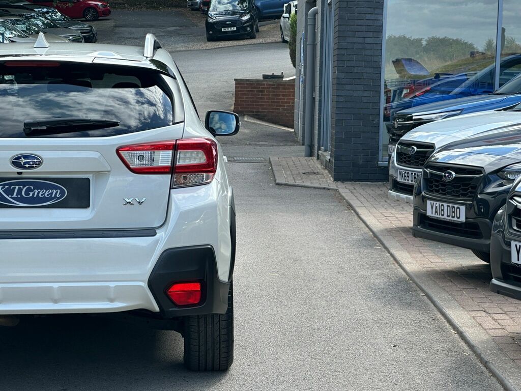 Subaru XV XV I Se Premium Symmetrical Awd Cvt White #33