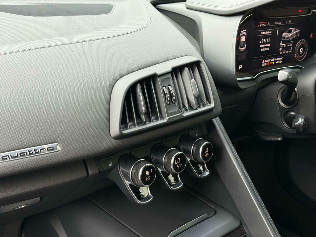 Audi R8 Coup V10 Plus 5.2 Fsi Quattro 610 Ps S Tronic White #38