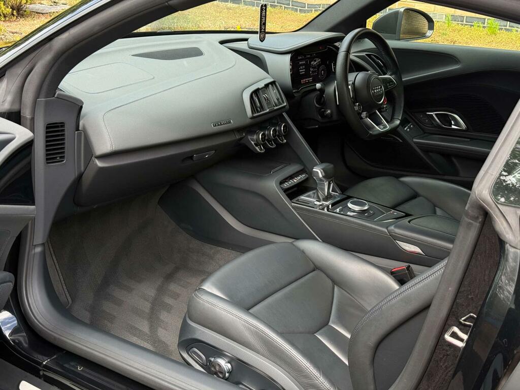 Audi R8 Coup V10 Plus 5.2 Fsi Quattro 610 Ps S Tronic White #33