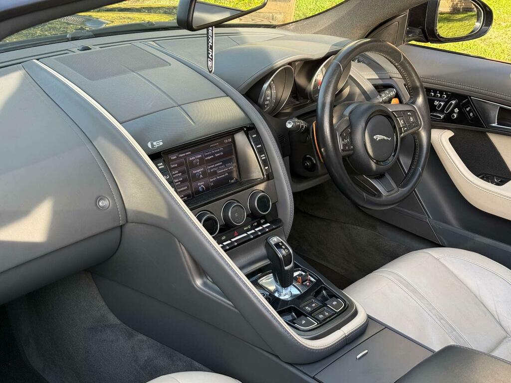 Jaguar F-Type S Black #3