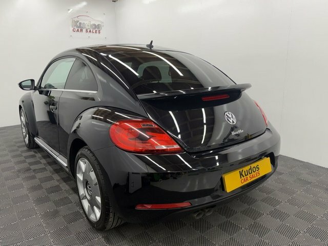 Volkswagen Beetle 2.0 Tdi Fender Hatchback Euro 5 Black #4