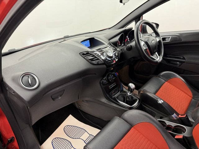 Ford Fiesta 2013 Ford Fiestanbsp1.0t Ecoboost Zetec Euro 5 S Black #13