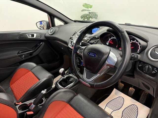 Ford Fiesta 2013 Ford Fiestanbsp1.0t Ecoboost Zetec Euro 5 S Black #8