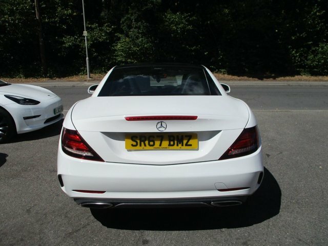 Mercedes-Benz SLC 2017 1.6 Slc180 Amg Line Convertible G- White #3