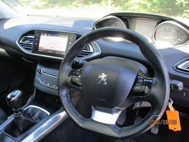 Peugeot 308 SW 308 Tech Edition Sw Puretech Ss Black #7
