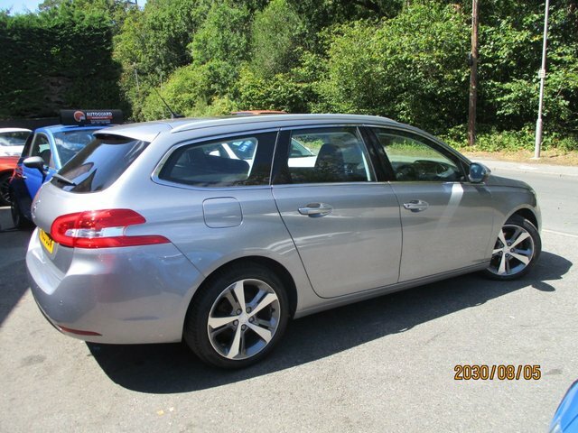 Peugeot 308 SW 2020 1.5 Bluehdi Allure Estate E Grey #6