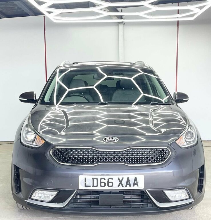Kia Niro 1.6L First Edition LD66XAA Grey #5