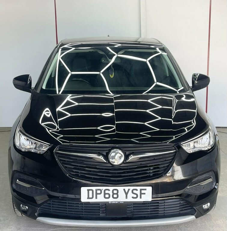 Vauxhall Grandland X 1.5L Sport Nav Black #4