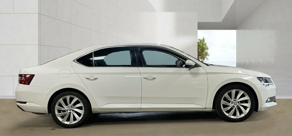 Skoda Superb 2L Se L Executive White #3