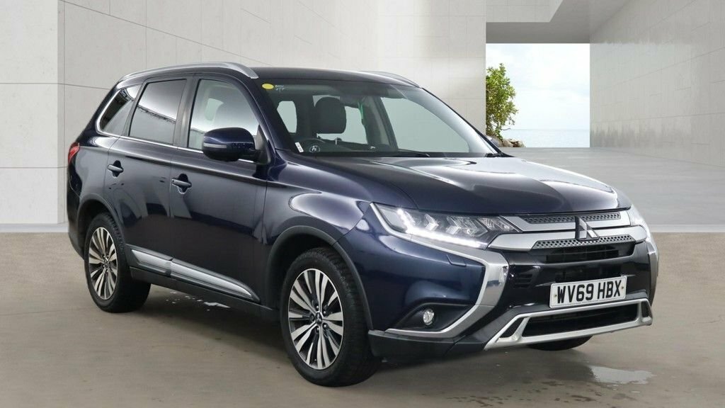 Mitsubishi Outlander 2L Exceed Blue
