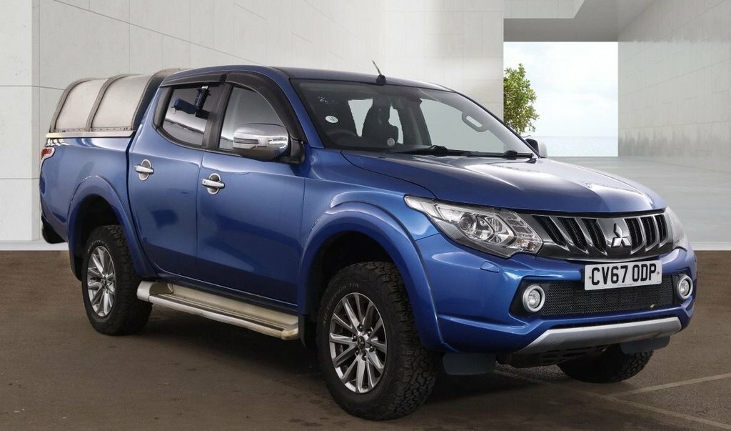 Mitsubishi L200 2.4L Dc Barbarian Blue