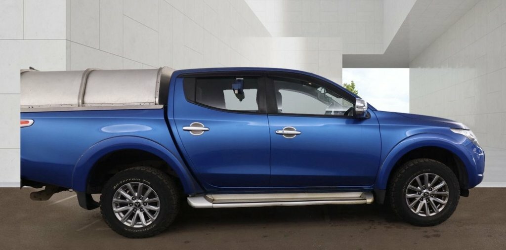 Mitsubishi L200 2.4L Dc Barbarian Blue #6