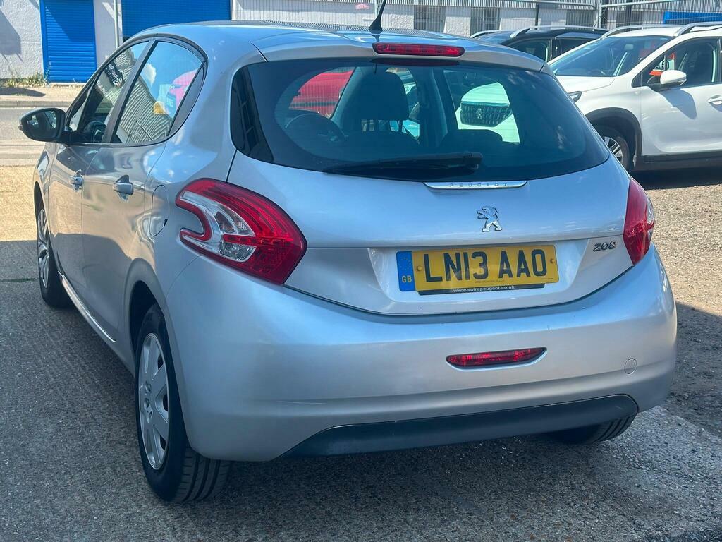 Peugeot 208 1.2 Vti Access Euro 5 LN13AAO Silver #5