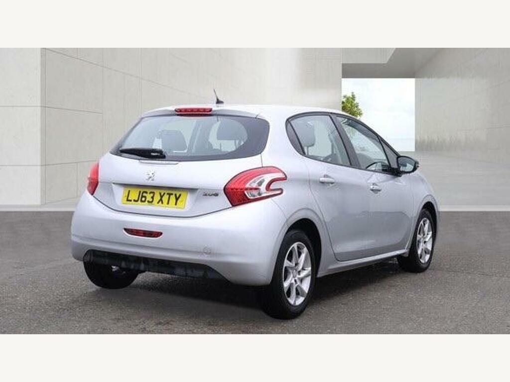 Peugeot 208 1.2 Vti Active Euro 5 LJ63XTY Silver #4