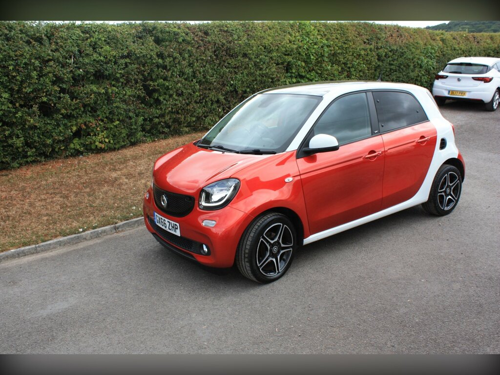 Smart Forfour 1.0 Prime Premium Plus Hatchback Manu Red
