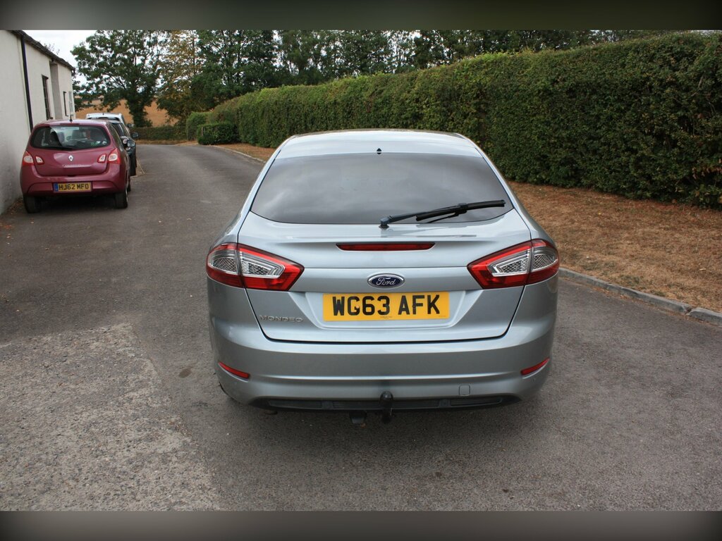 Ford Mondeo 2.0 Tdci Zetec Business Edition Hatchback Dies Silver #6
