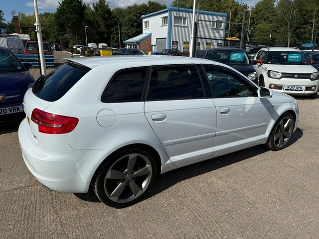 Audi A3 2.0 Tdi Black Edition Sportback Black #3