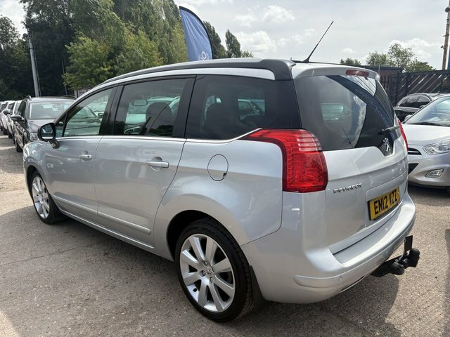 Peugeot 5008 2.0 Hdi Allure Mpv Euro 5 150 P Silver #4